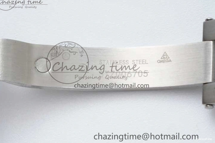 0720 Cozy Speedmaster Racing Master SS HKF Best Edition Black White Dial on SS Bracelet A 7807